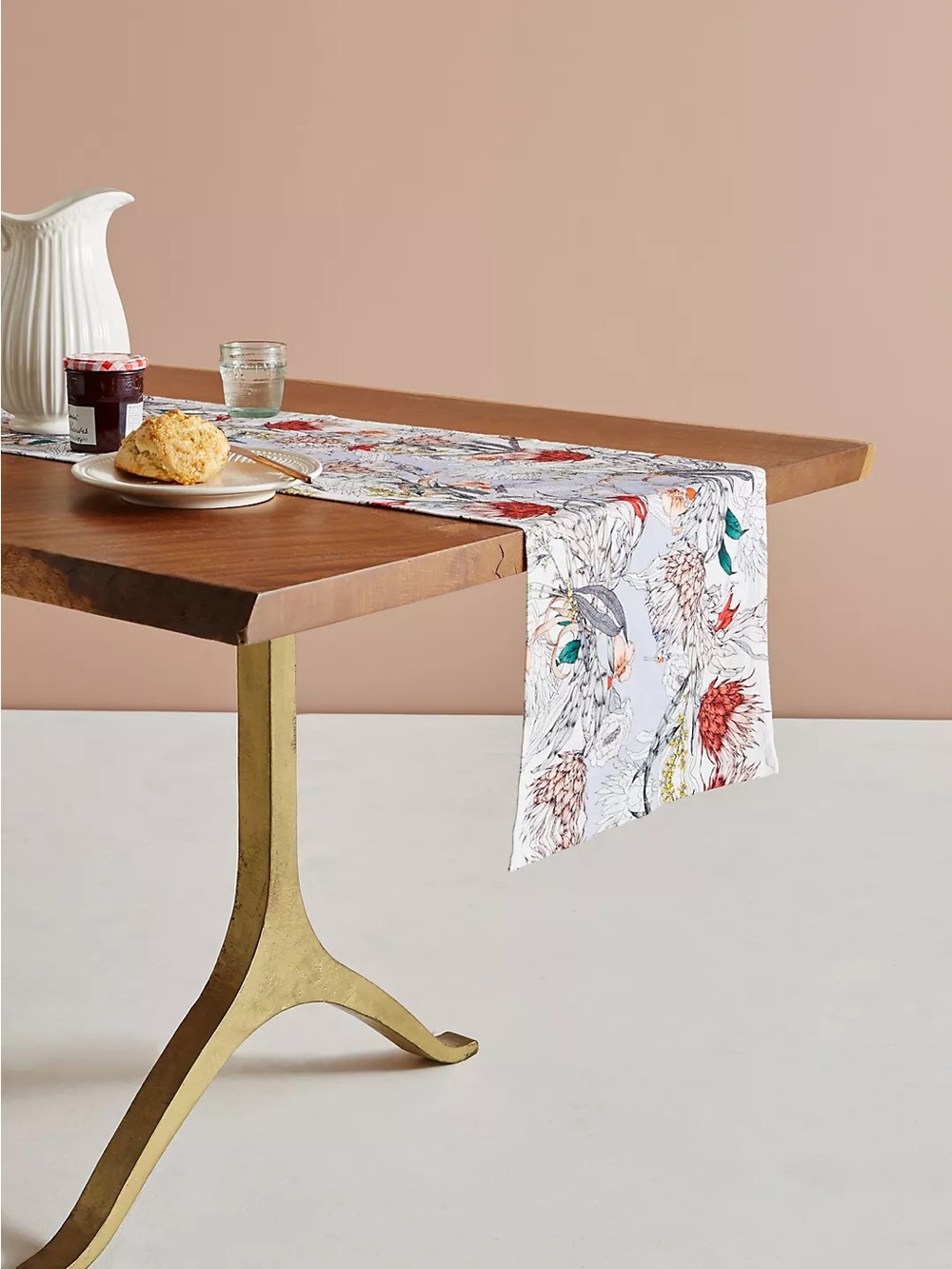 New🌟Anthropologie-Sketched Songbird Table Runner